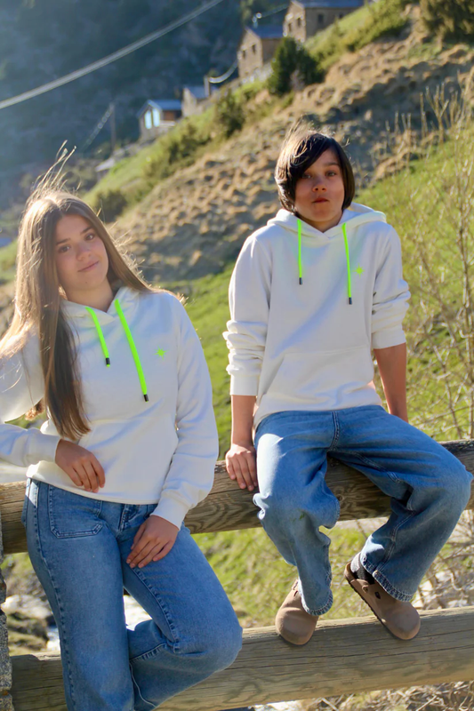 💥 Sudadera Blanca & Flúor